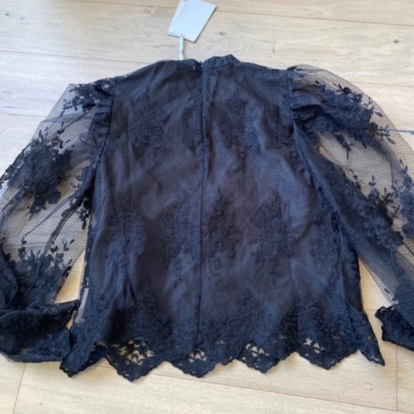BNWT YAS Black Lace Blouse Size Large - Picture 8 of 12